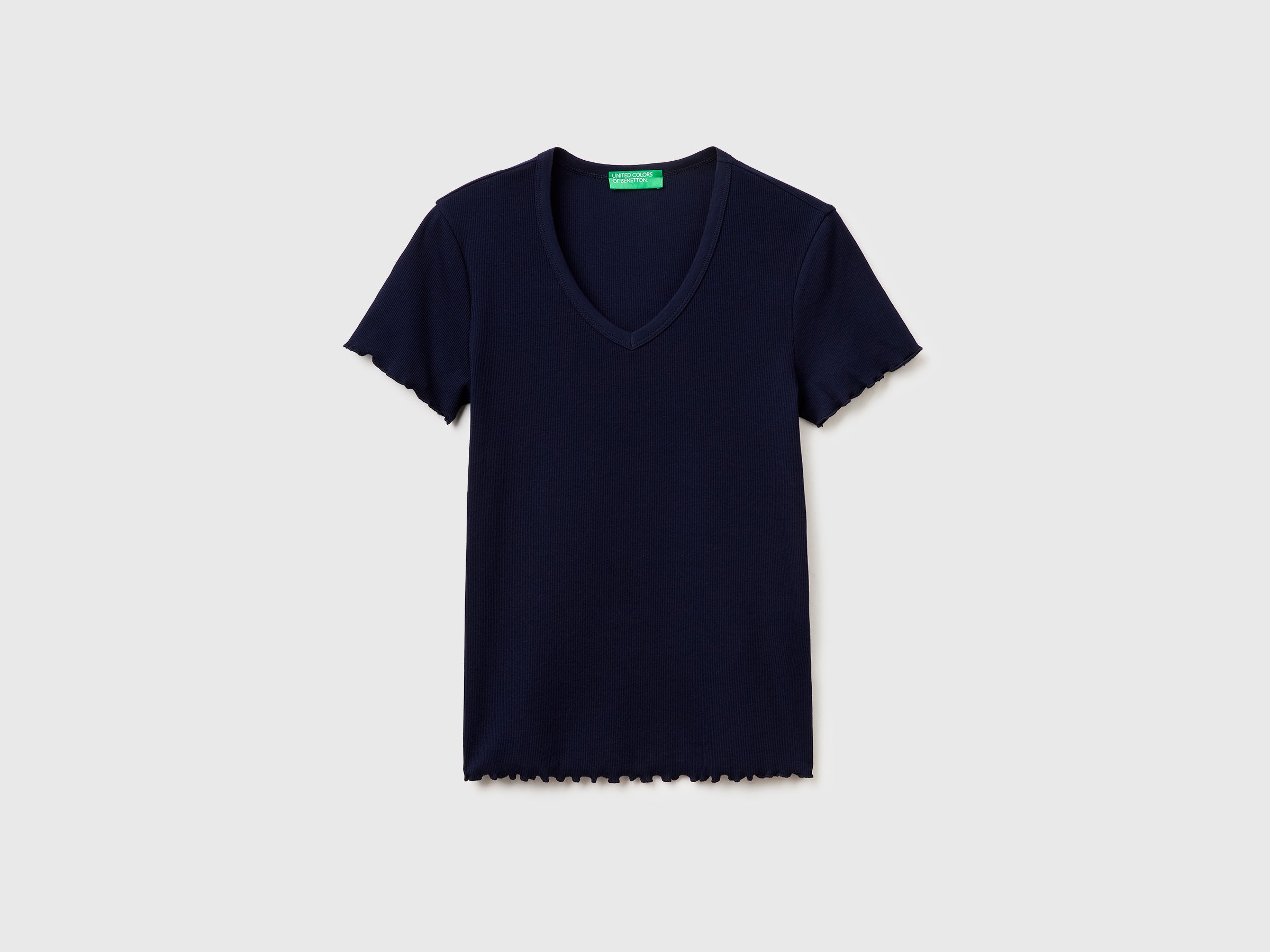 Ribbed V-neck T-shirt - ucb_image_FS