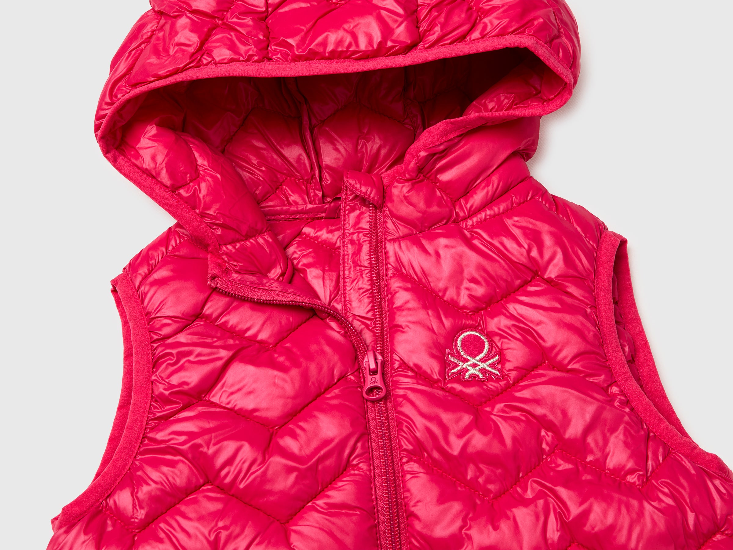 Colete acolchoado com capuz - ucb_image_DS1