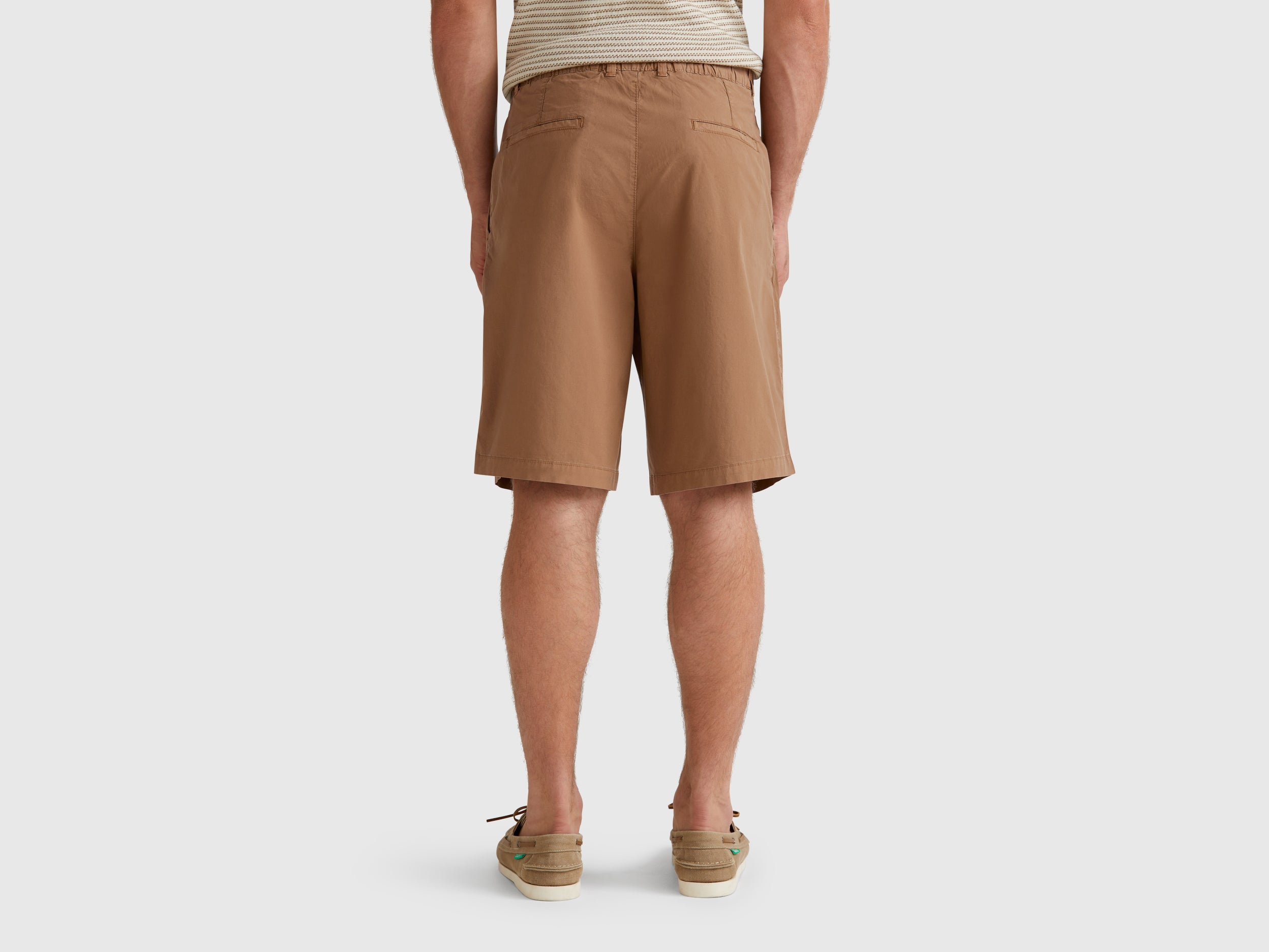 Bermudas amplas - ucb_image_B
