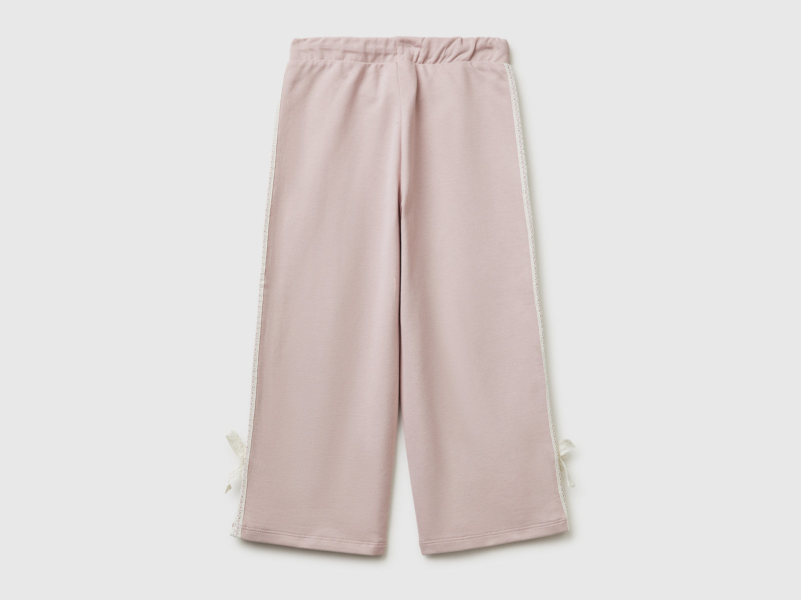 Calças com renda e lacinhos - ucb_image_BS