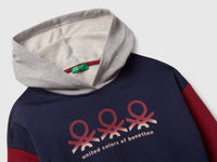 Sweat com estampa e capuz - ucb_image_DS1