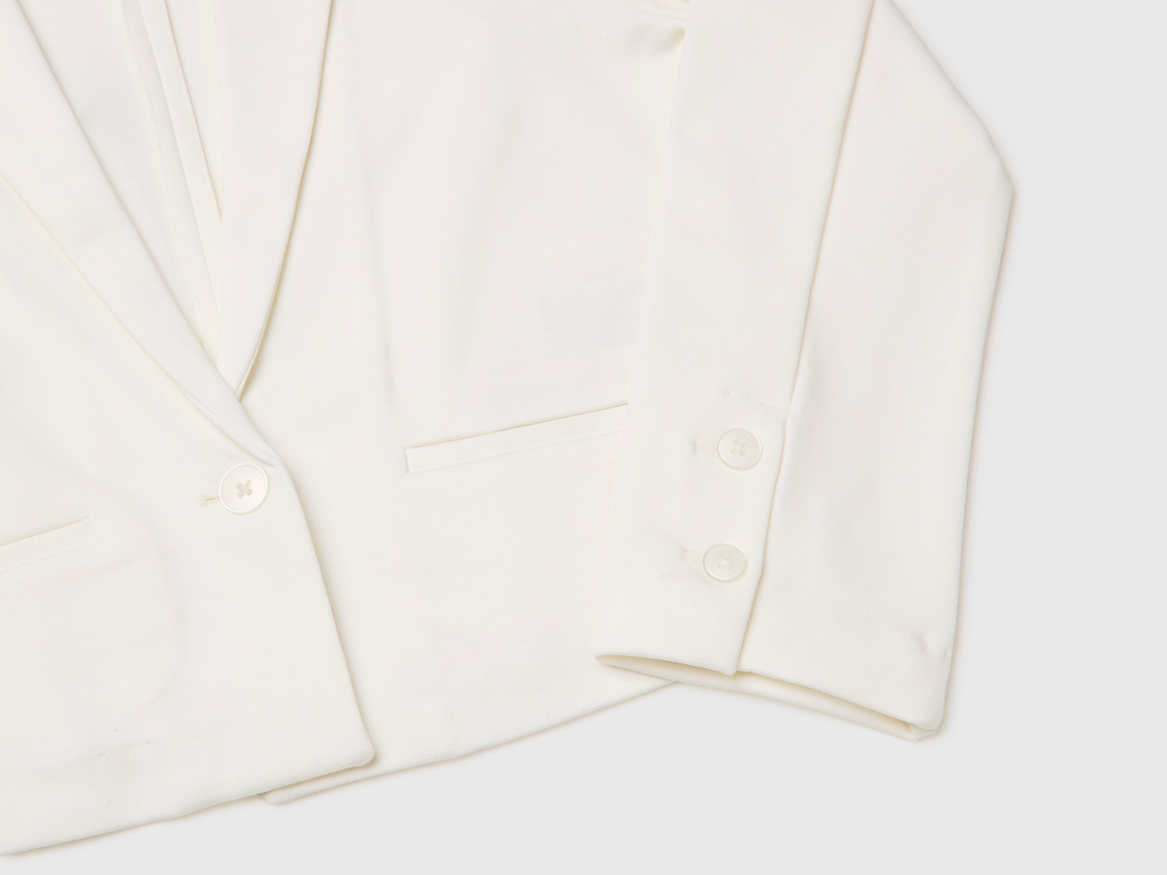 Elegant cropped blazer - ucb_image_DS1