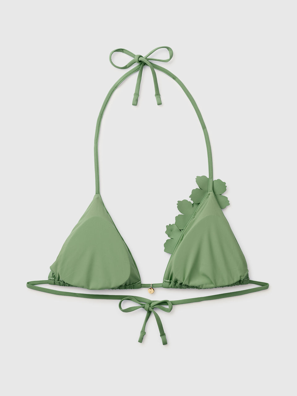 Sea triangle with flower application - ucb_image_BS