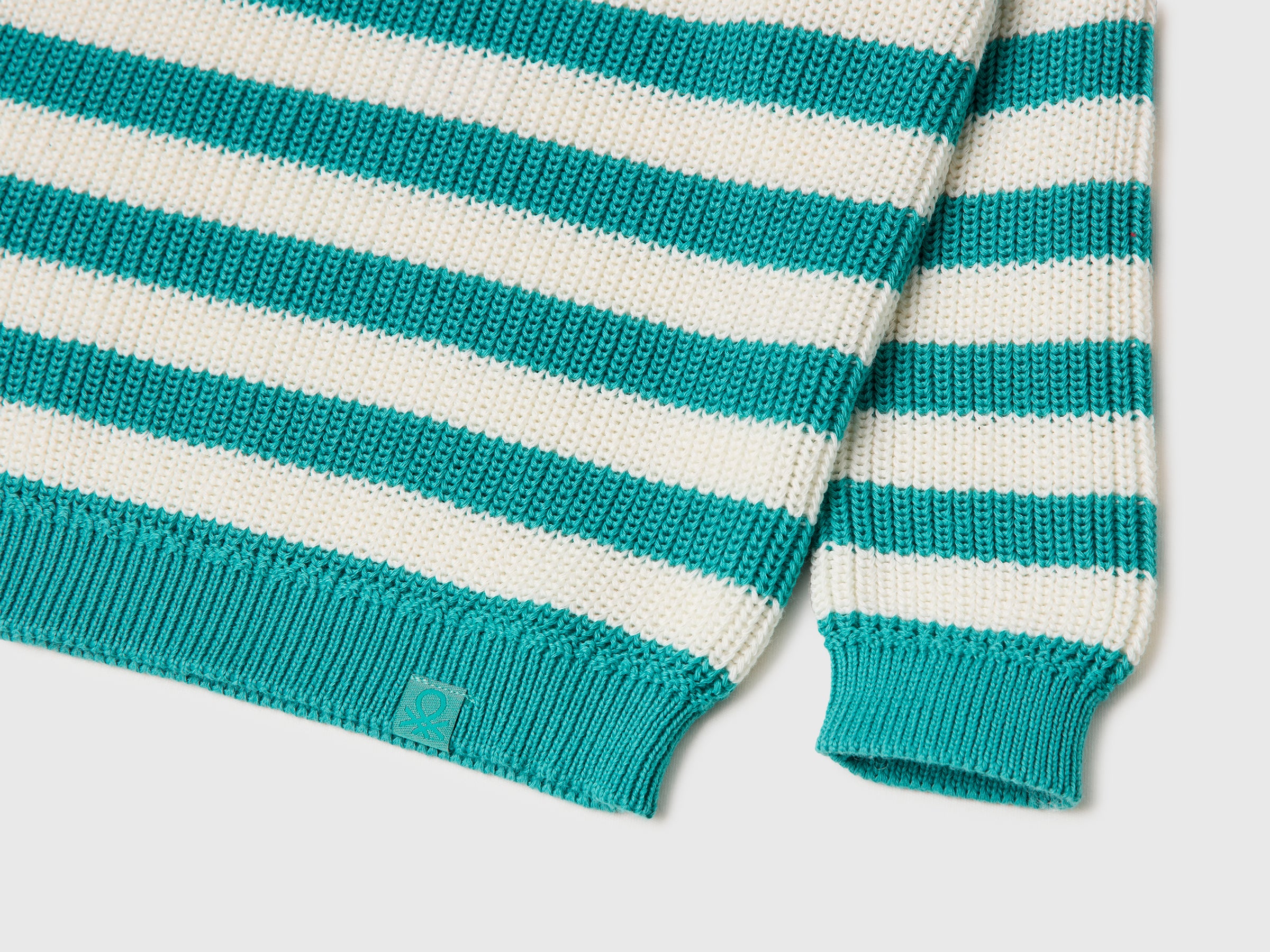 Two-tone striped sweater - ucb_image_DS1