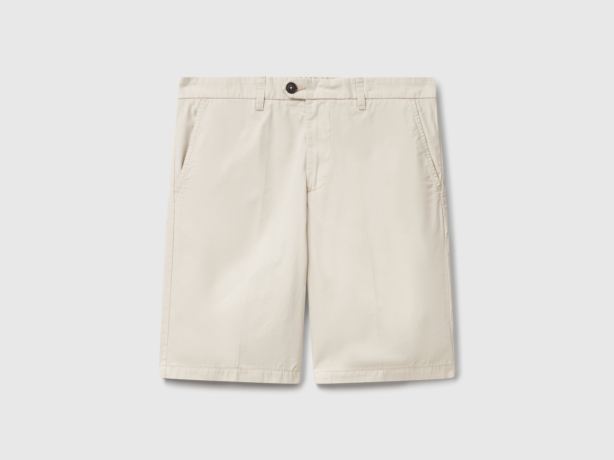 Bermudas chino em algodão leve - ucb_image_FS
