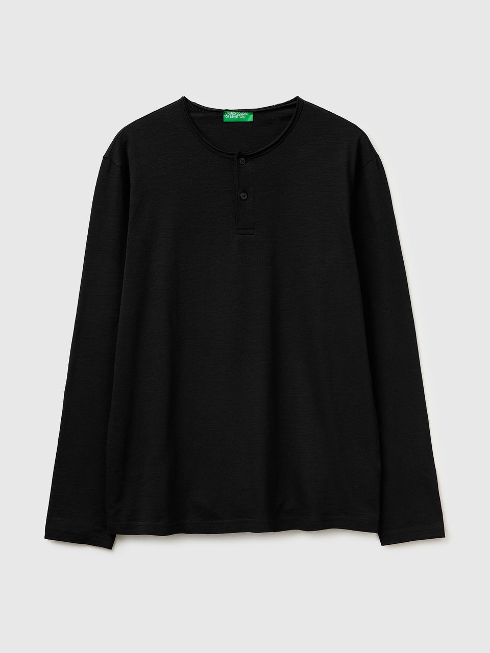 T-shirt with henley neck - ucb_image_FS