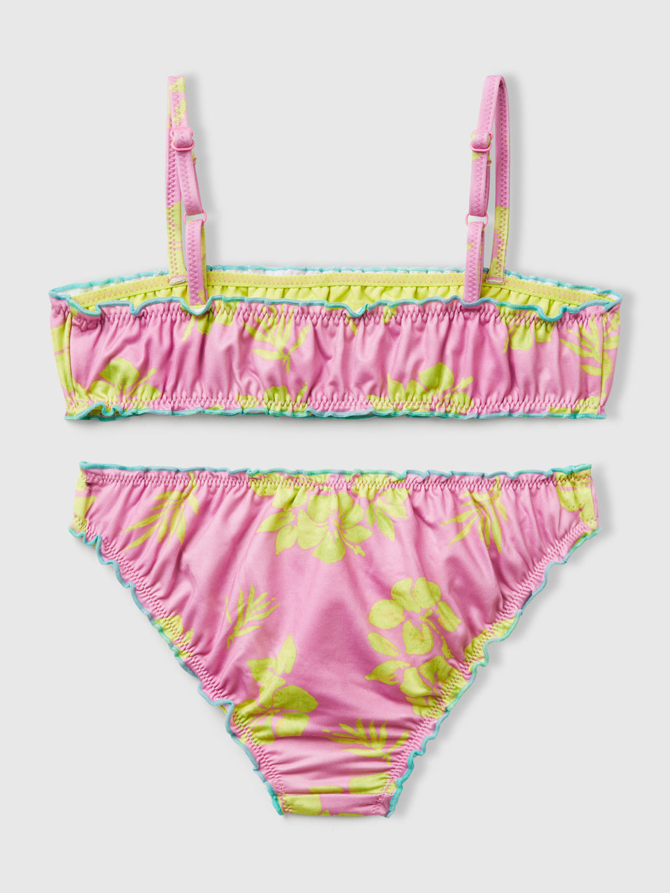 Biquíni de praia com estampa floral - ucb_image_BS