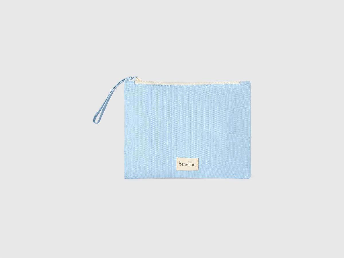 Blue tablet case - ucb_image_FS