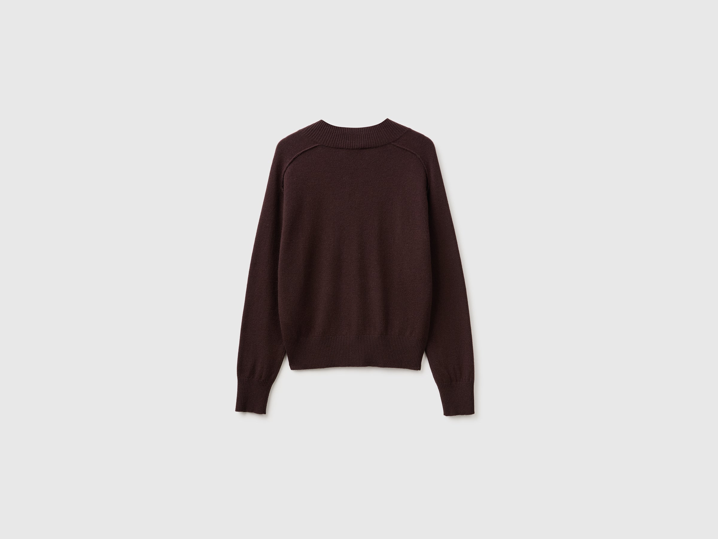Camisola macia com decote em V - ucb_image_BS