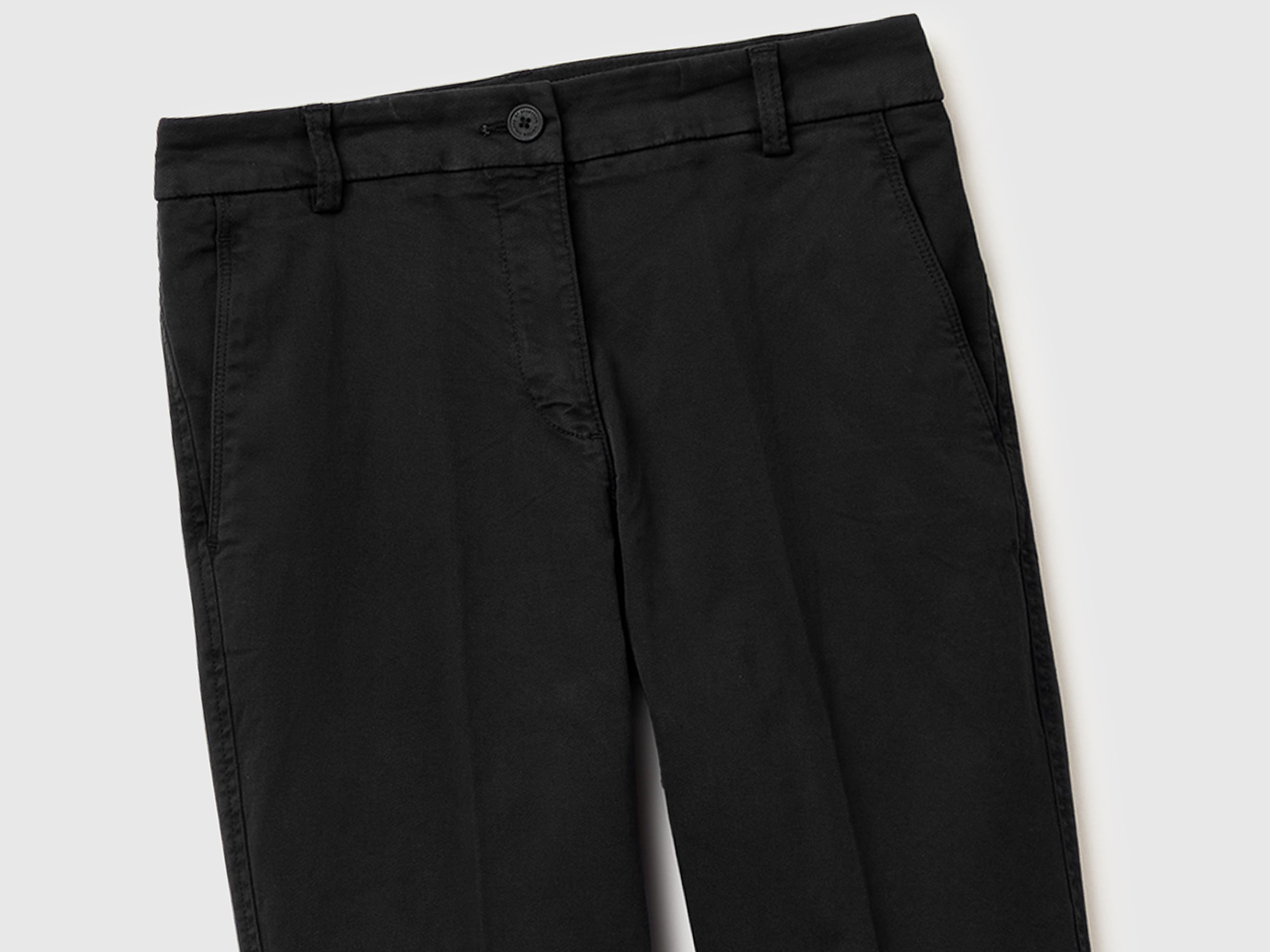 Slim-fit chinos - ucb_image_DS1