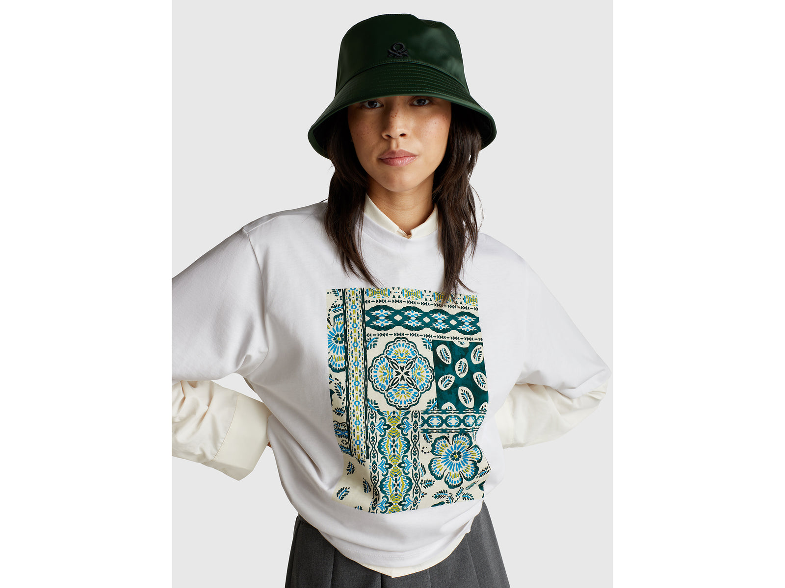 T-shirt with bandana print