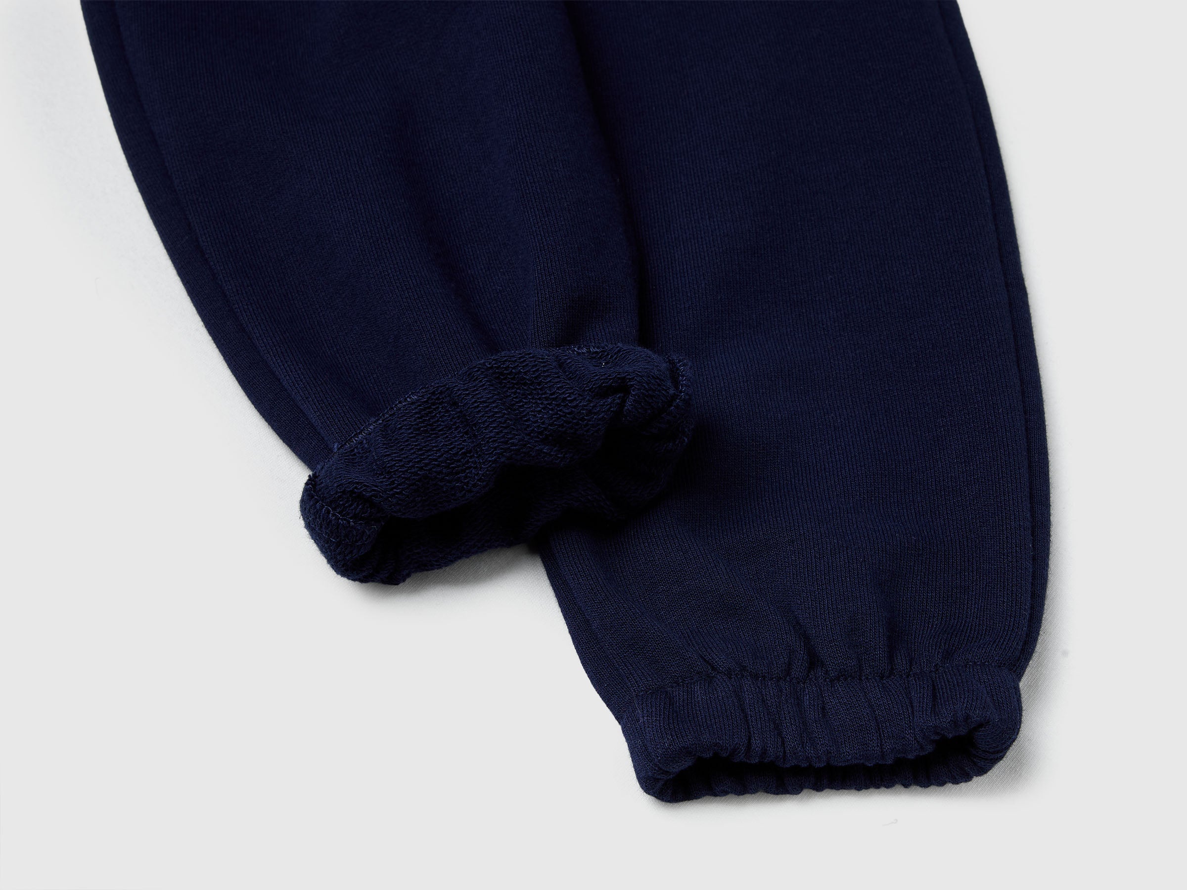 Joggers confortáveis com cordão de ajuste - ucb_image_DS1