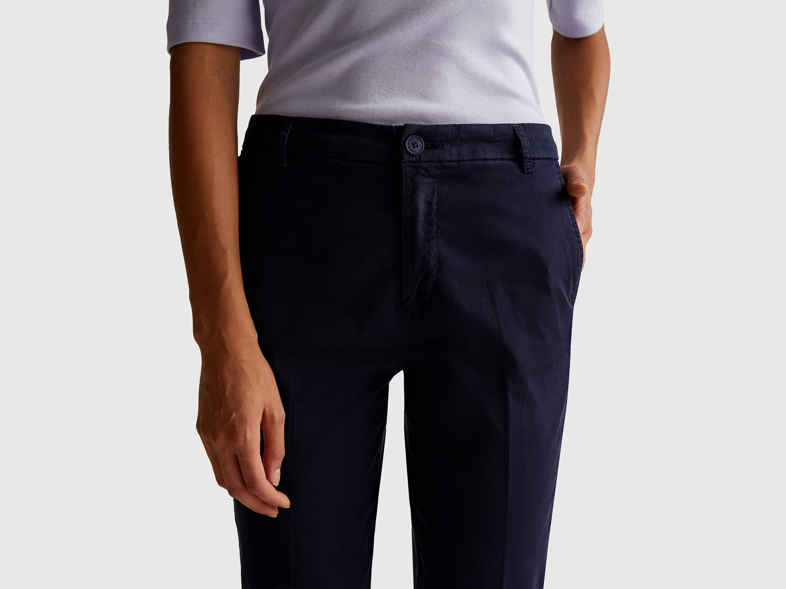 Chinos cropped em algodão stretch - ucb_image_FY