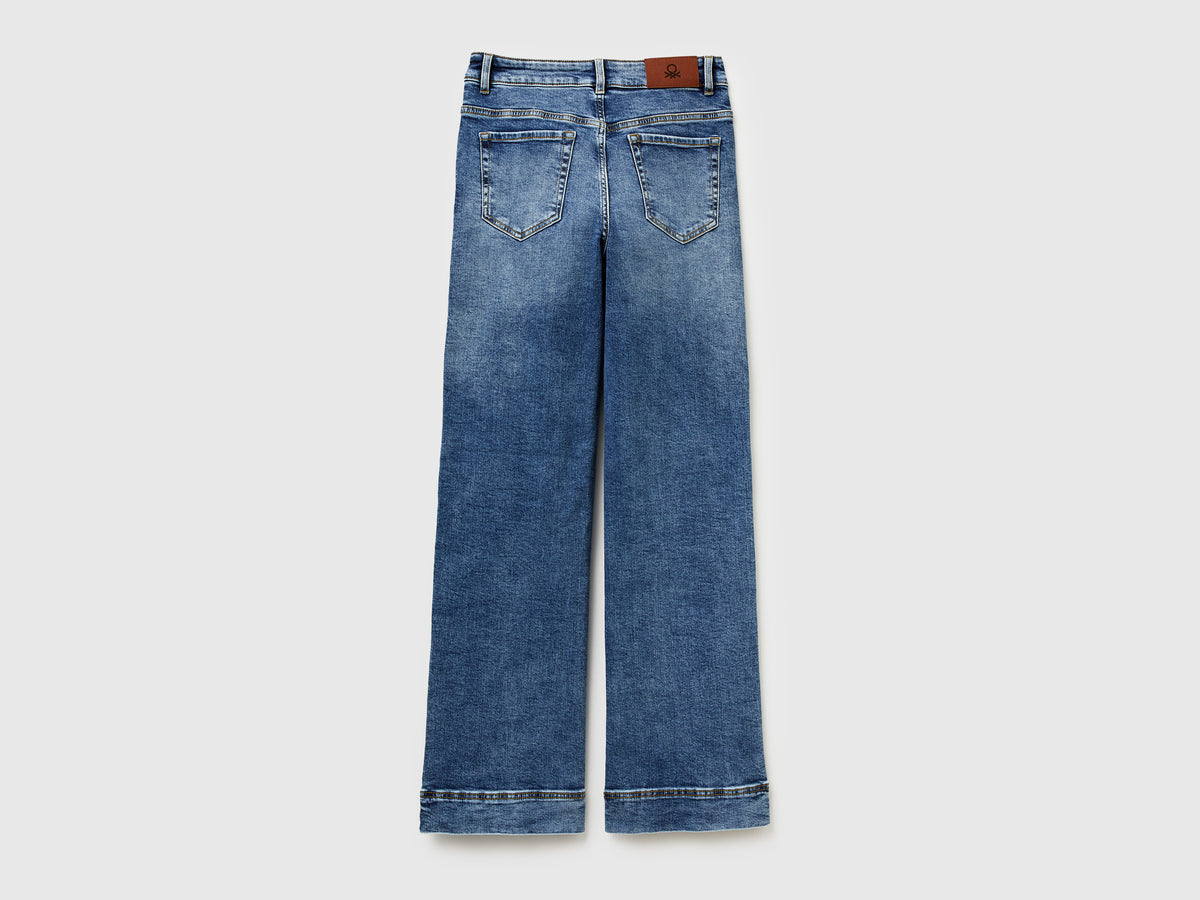 Jeans flare em algodão reciclado - ucb_image_BS