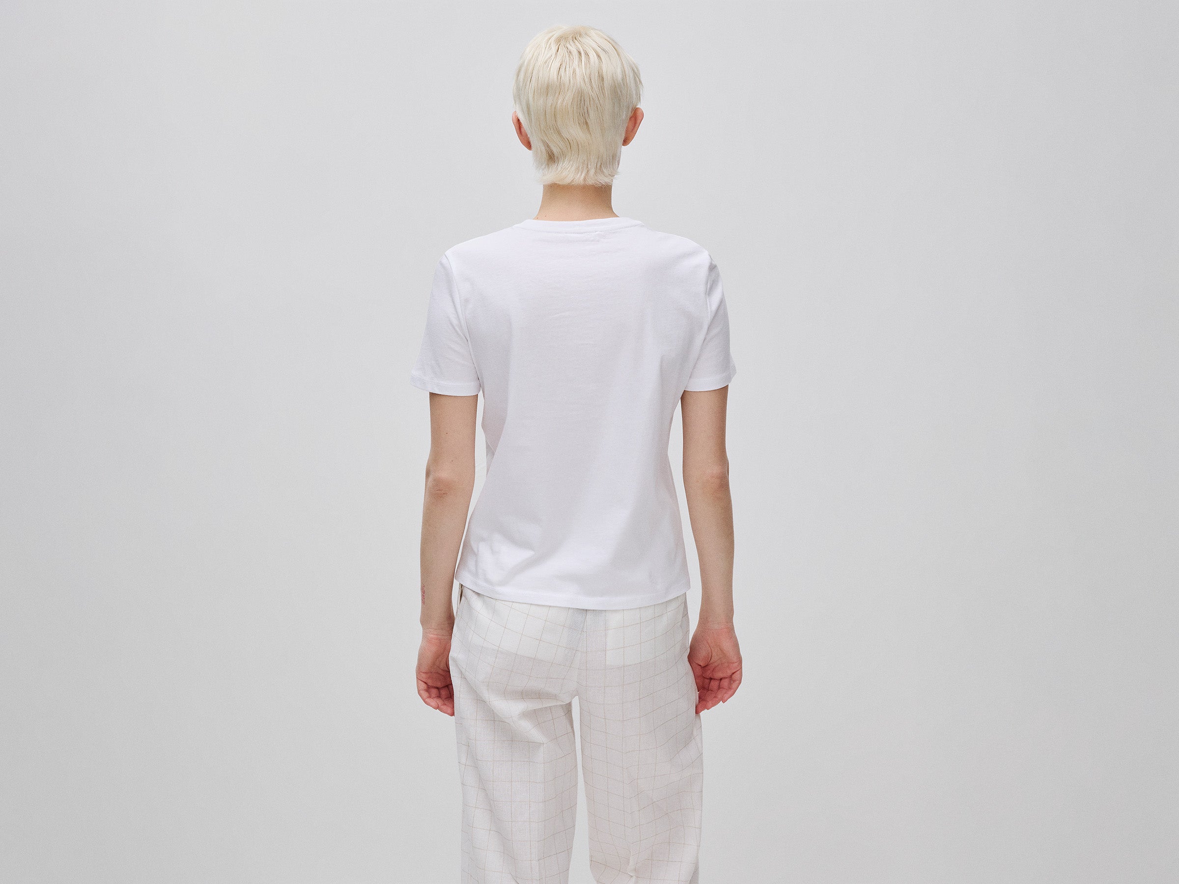 T-shirt com estampa às flores - ucb_image_B