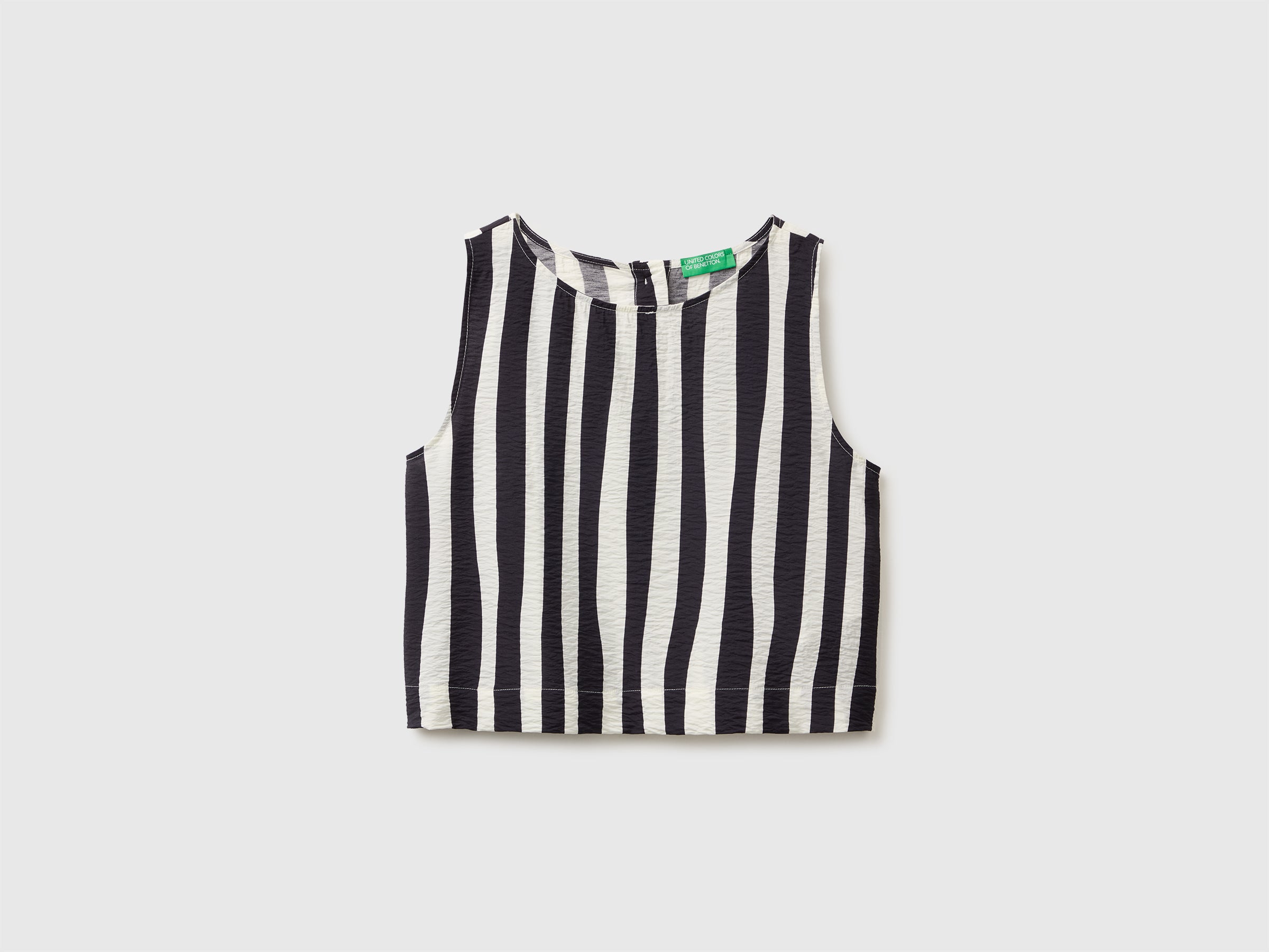 Printed top with buttons - ucb_image_FS