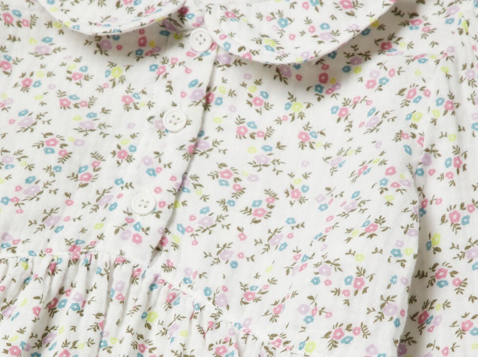 HOME<br/><span class="playful">BABY-MÄDCHEN</span>