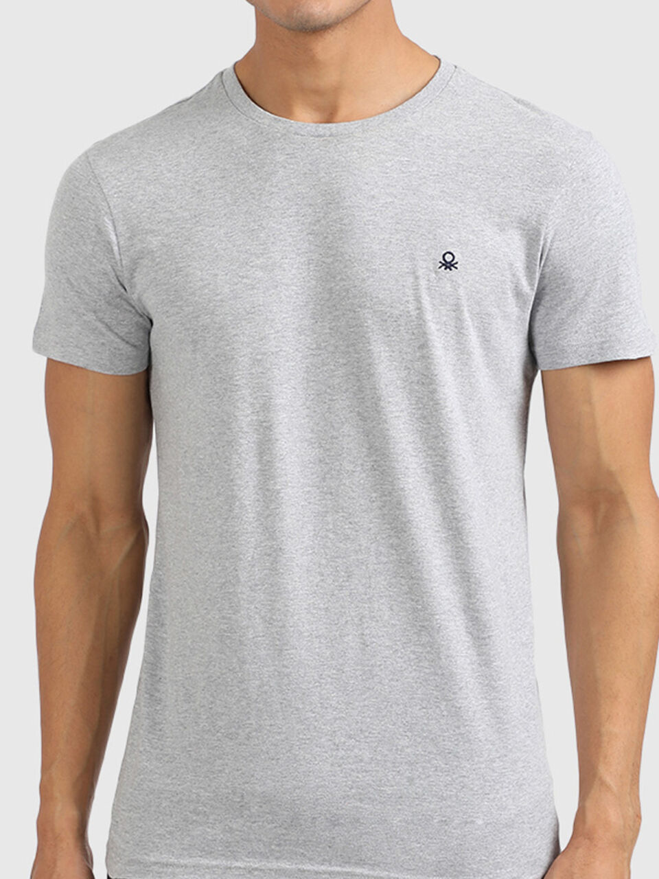 Basic Tee image number null