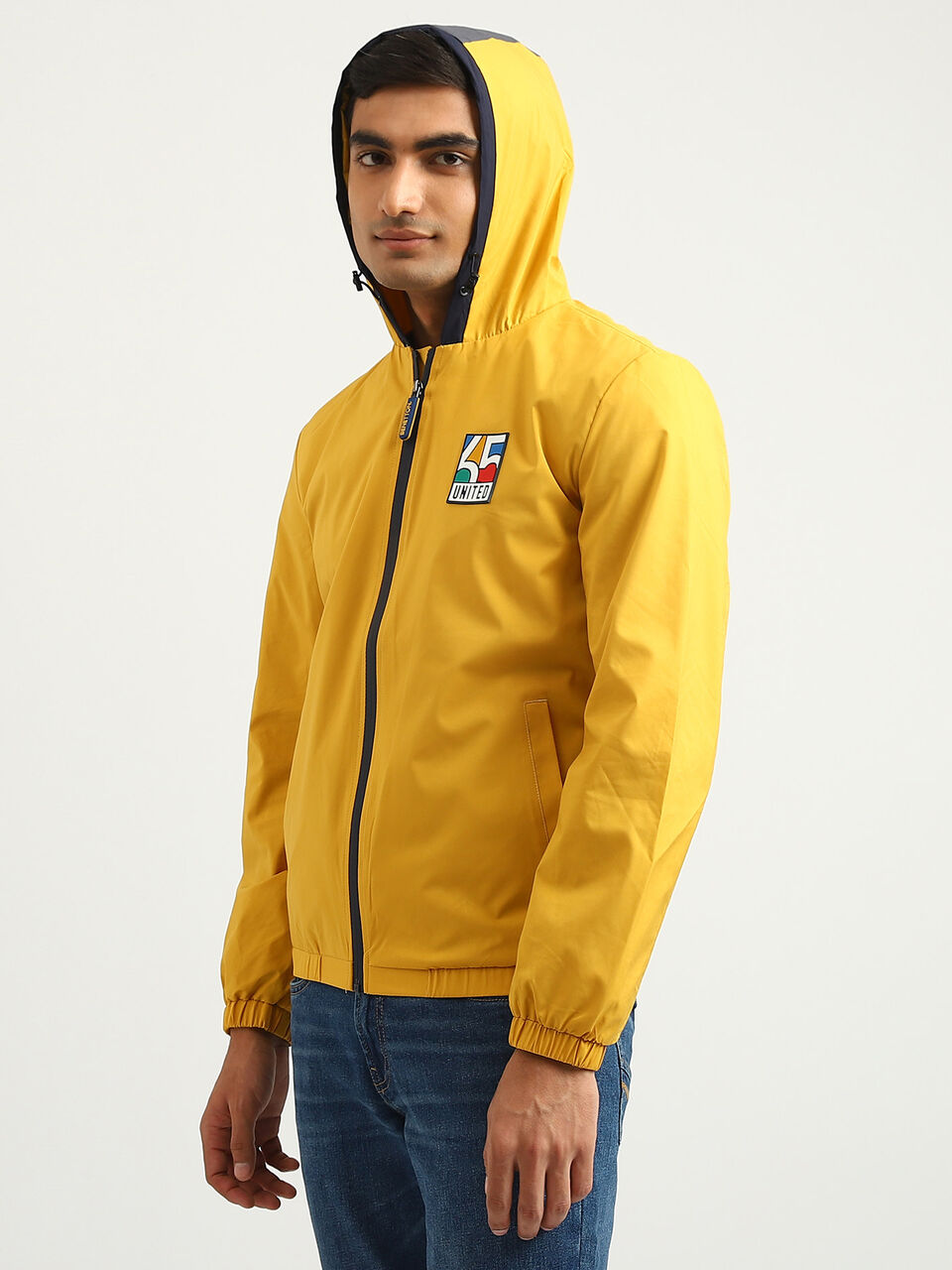 BRANDING LIGHTWEIGHT HOOD JACKET image number null