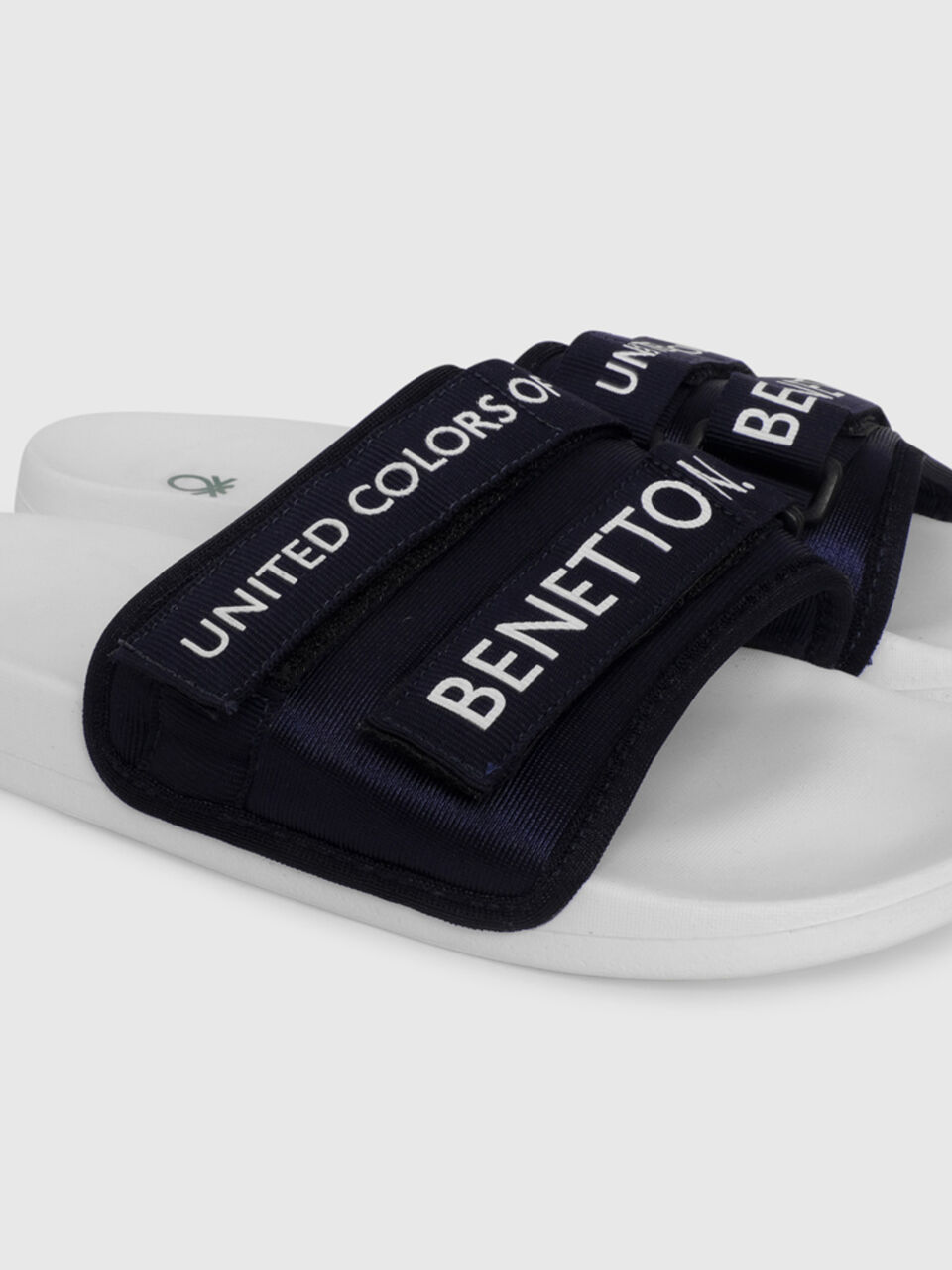 Slides With Fabric Upper image number null