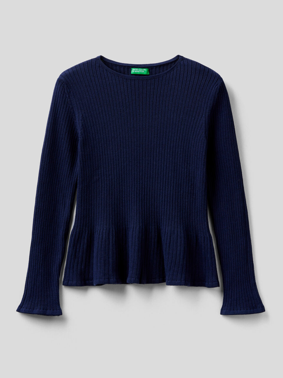 Gerippter Pullover mit ausgestelltem Saum unten image number 1