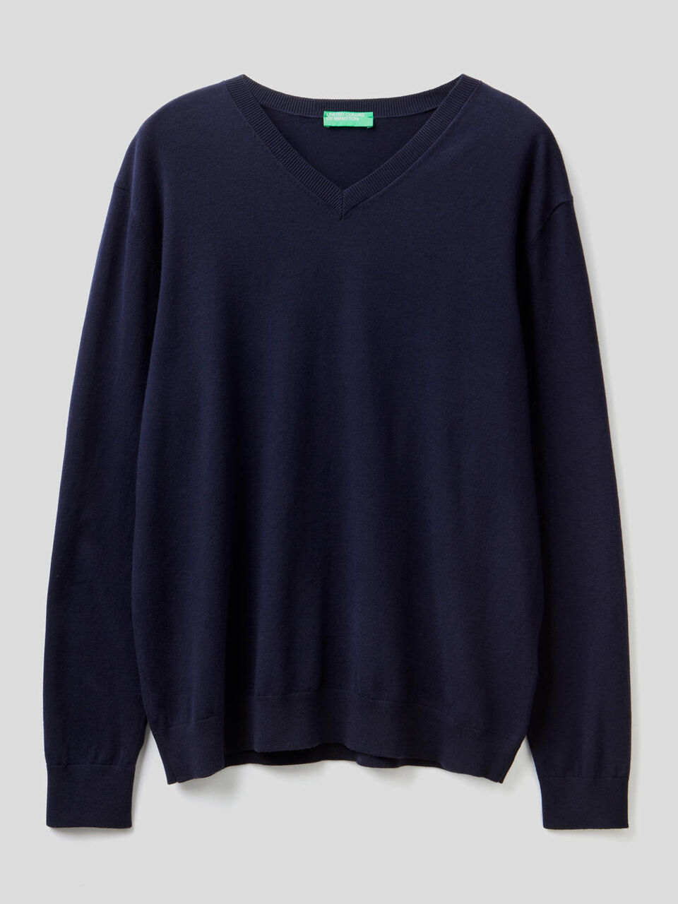 Pullover mit V-Ausschnitt in einer Baumwollmischung image number 1