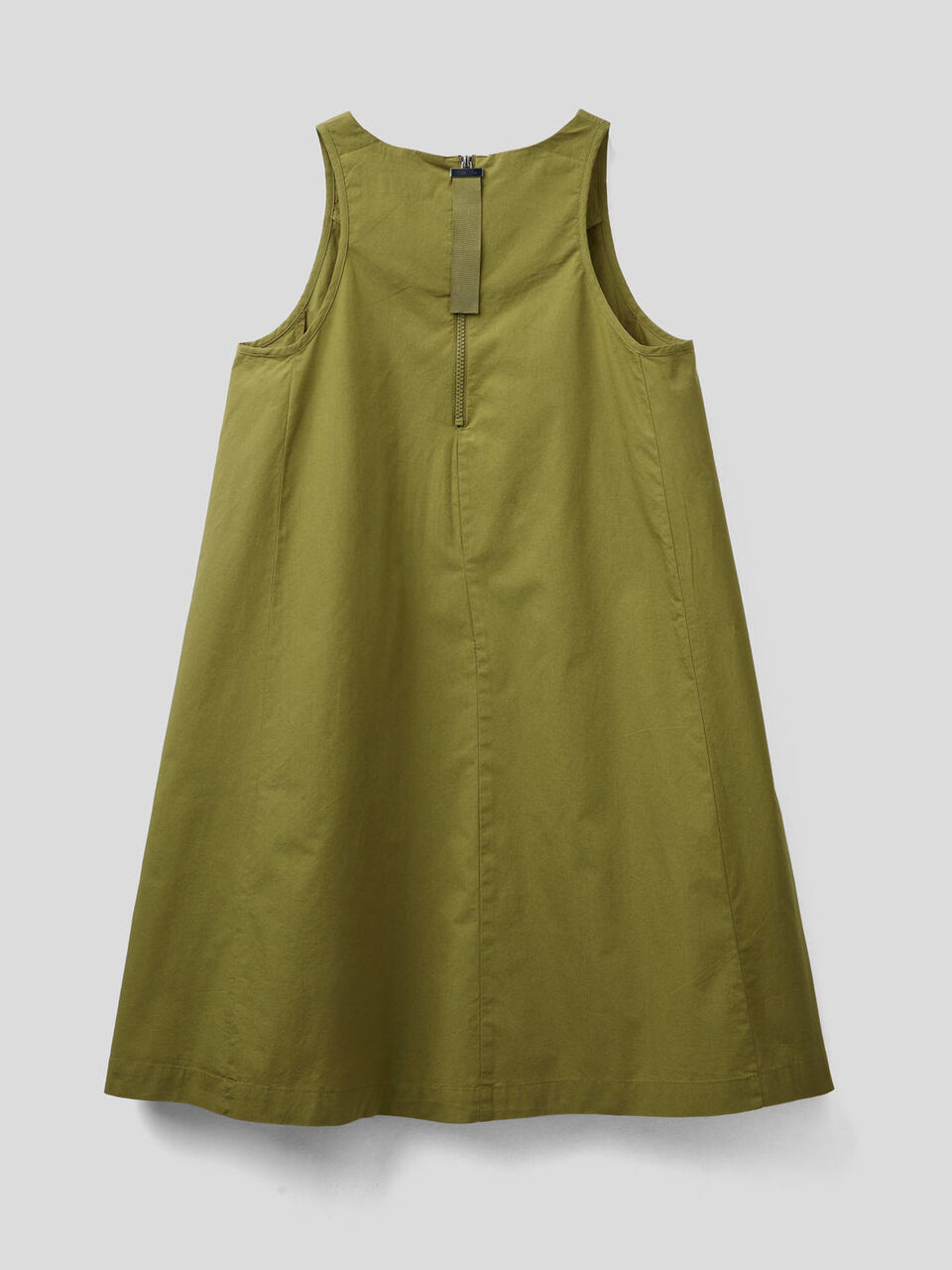 Ärmelloses Kleid in Trapezform image number 2