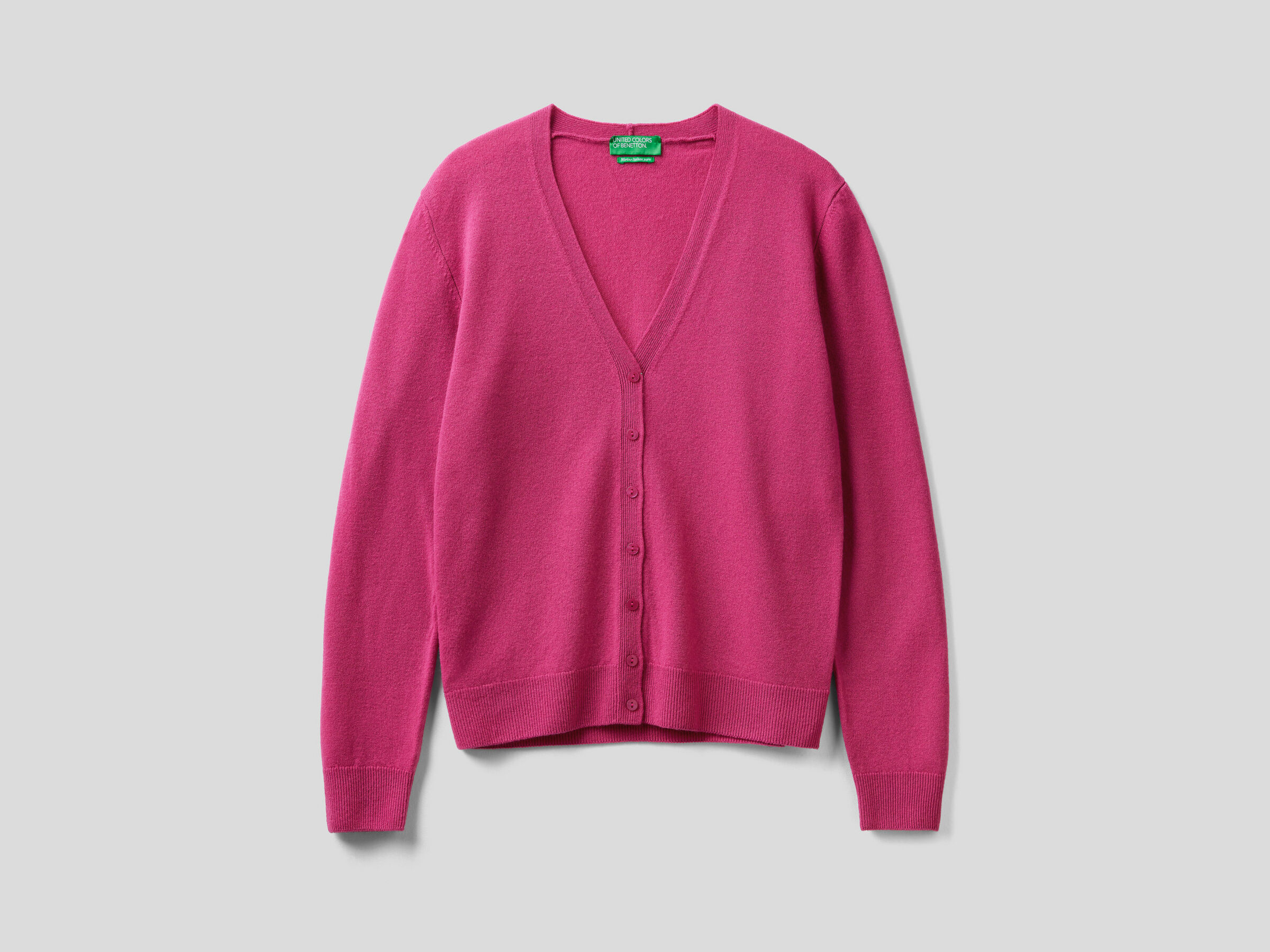 Strickjacke aus reiner Schurwolle mit V-Ausschnitt image number 5
