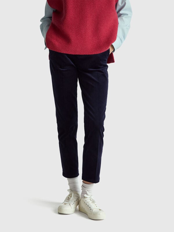 Chinos aus Stretch-Samt Chinos aus Stretch-Samt Damen