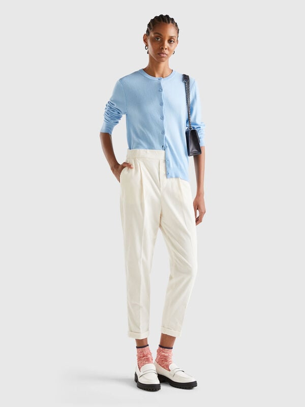 Samt-Chinohose mit elastischem Bund Samt-Chinohose mit elastischem Bund Damen