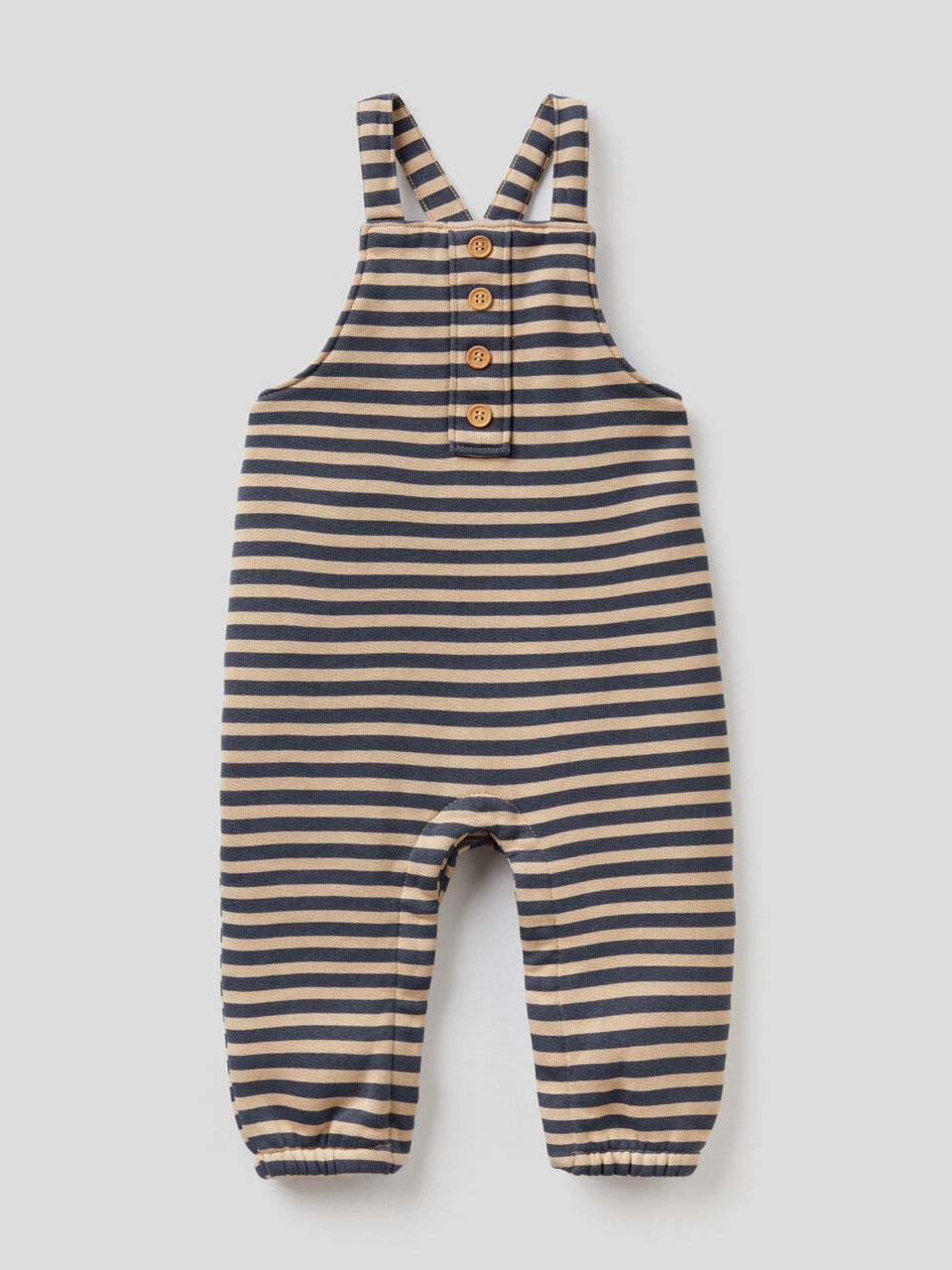 Gestreifte Latzhose aus Sweatstoff image number 1