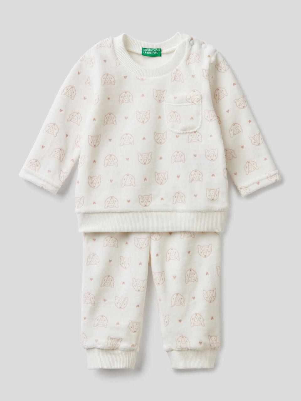 Pyjama aus Chenille mit Muster image number 1
