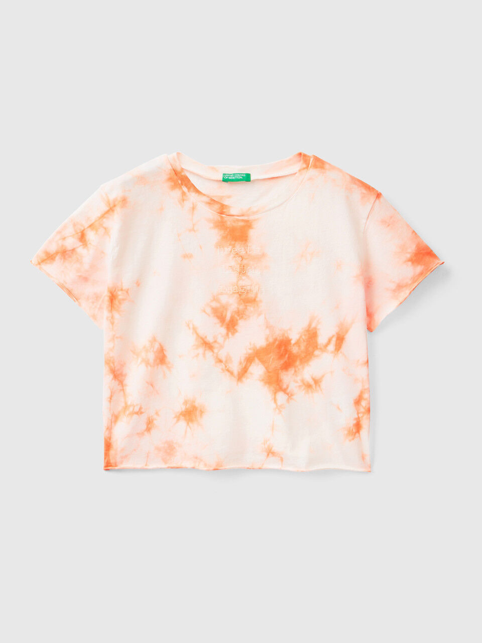 Batik-T-Shirt mit Stickerei