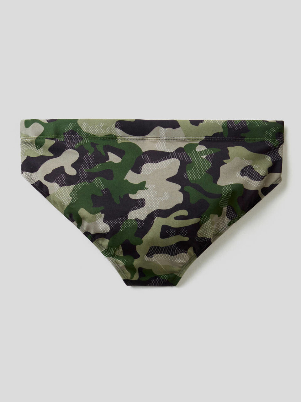 Badeslip mit Camouflageprint image number 2