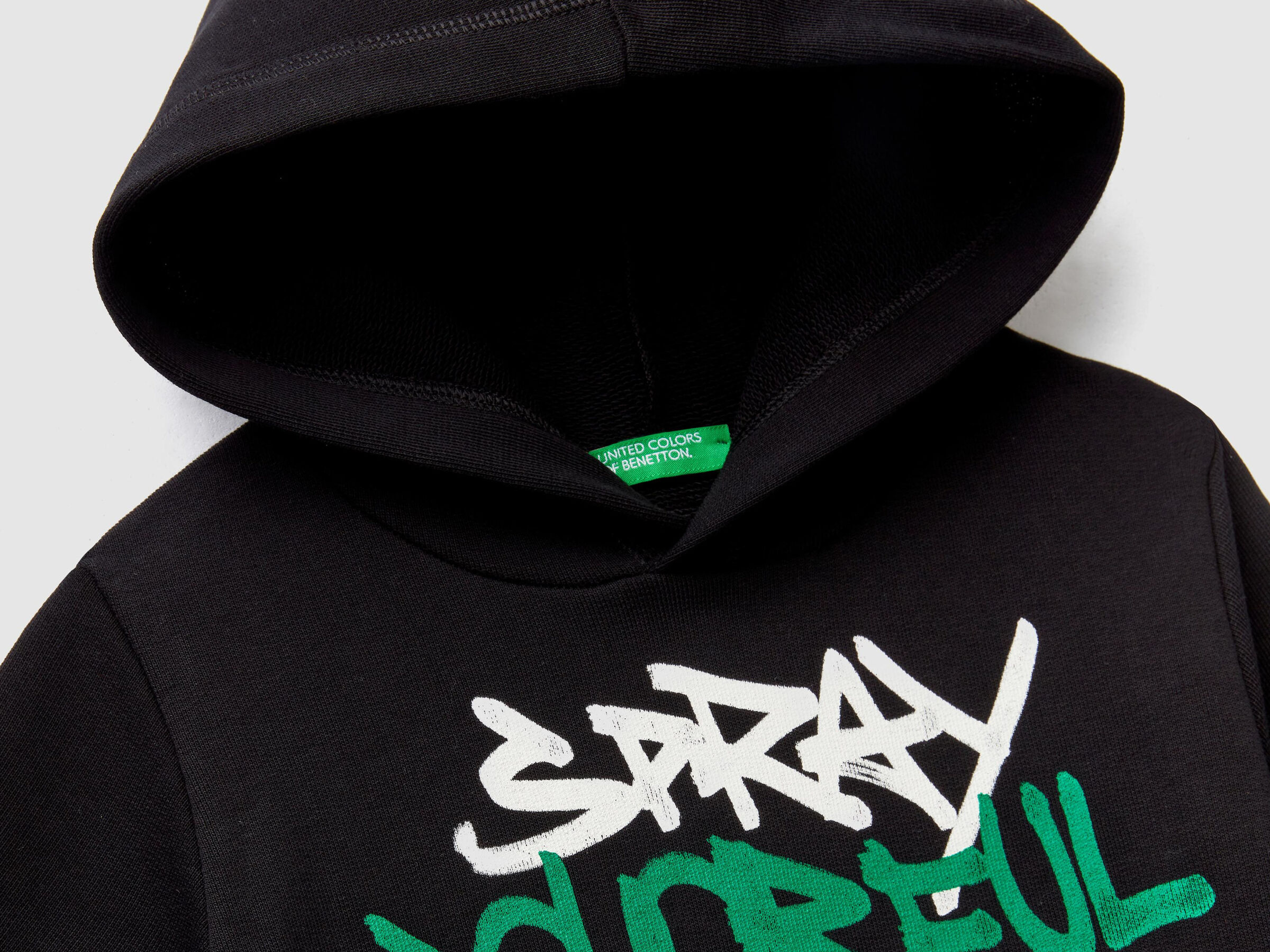 Sweatshirt mit Print und Kängurutasche image number null