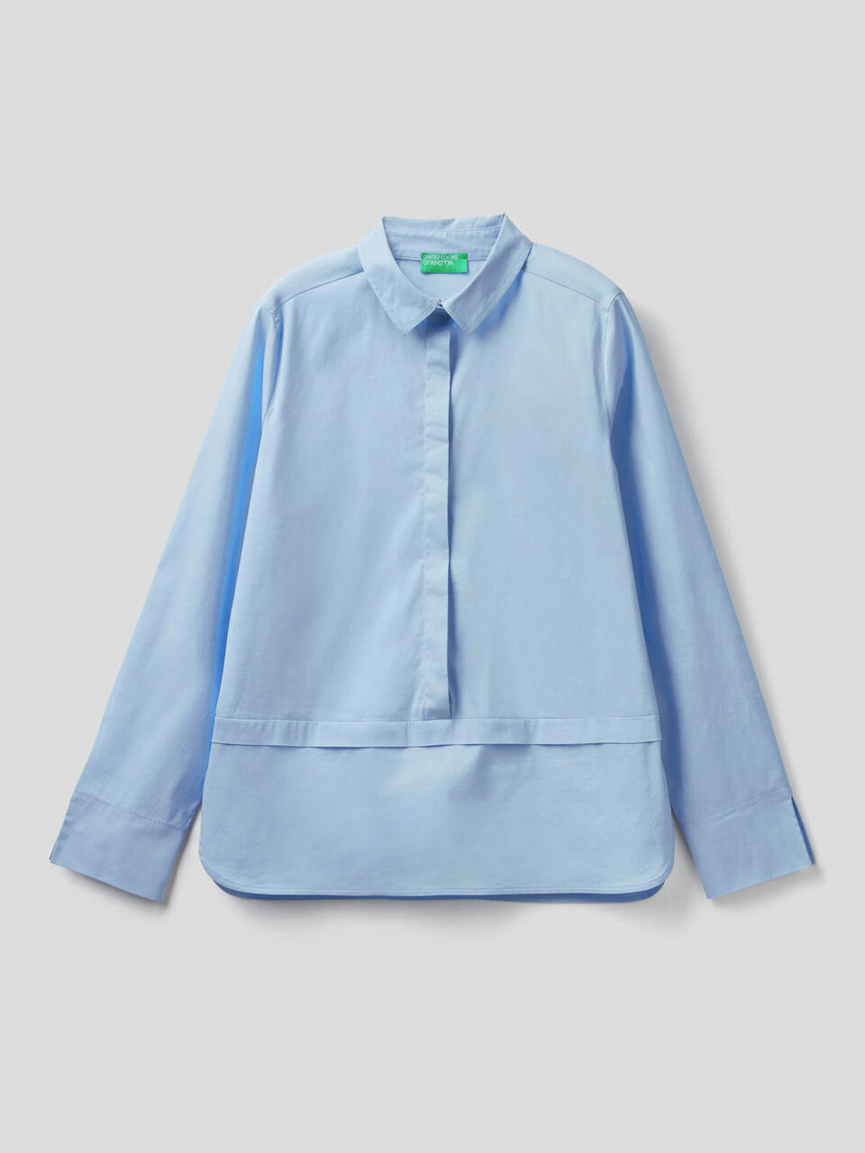 Bluse mit Kragen und Schlitzen image number 1
