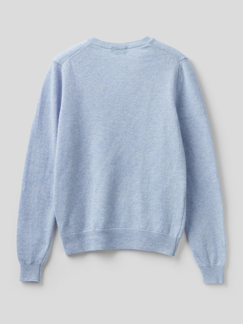 Pullover aus reiner Schurwolle mit V-Ausschnitt image number 2