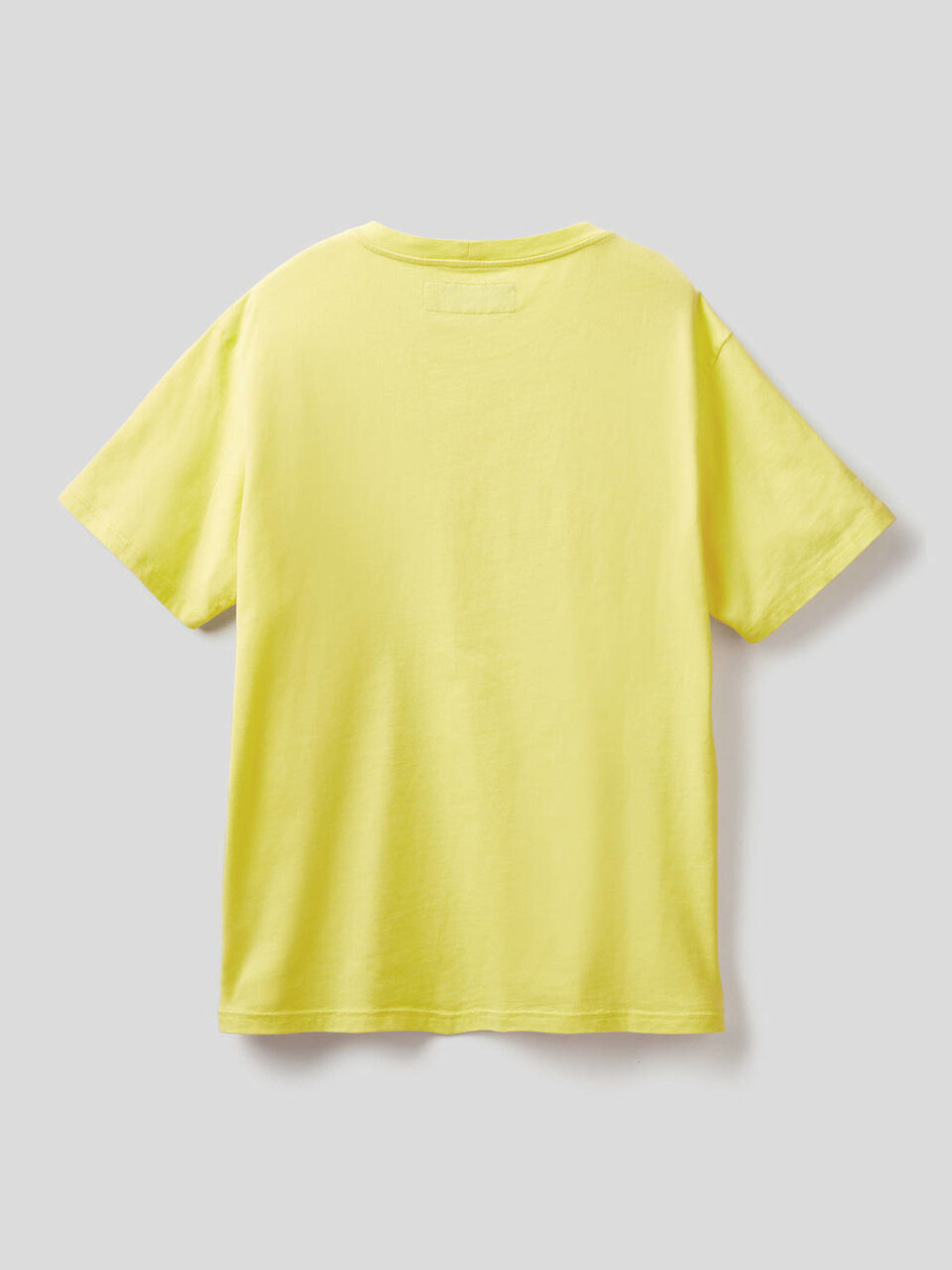 T-Shirt aus 100% Baumwolle mit Tasche image number null