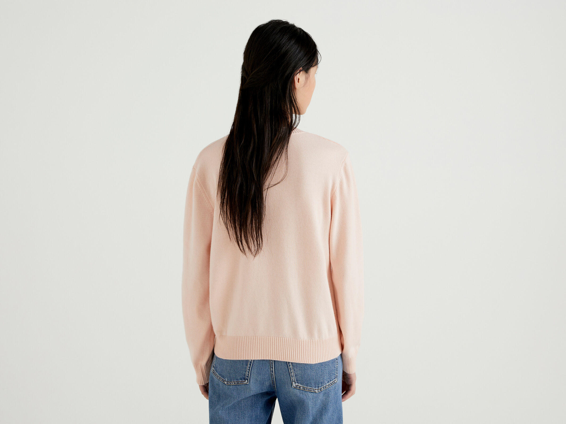 Pullover mit Logo image number 6