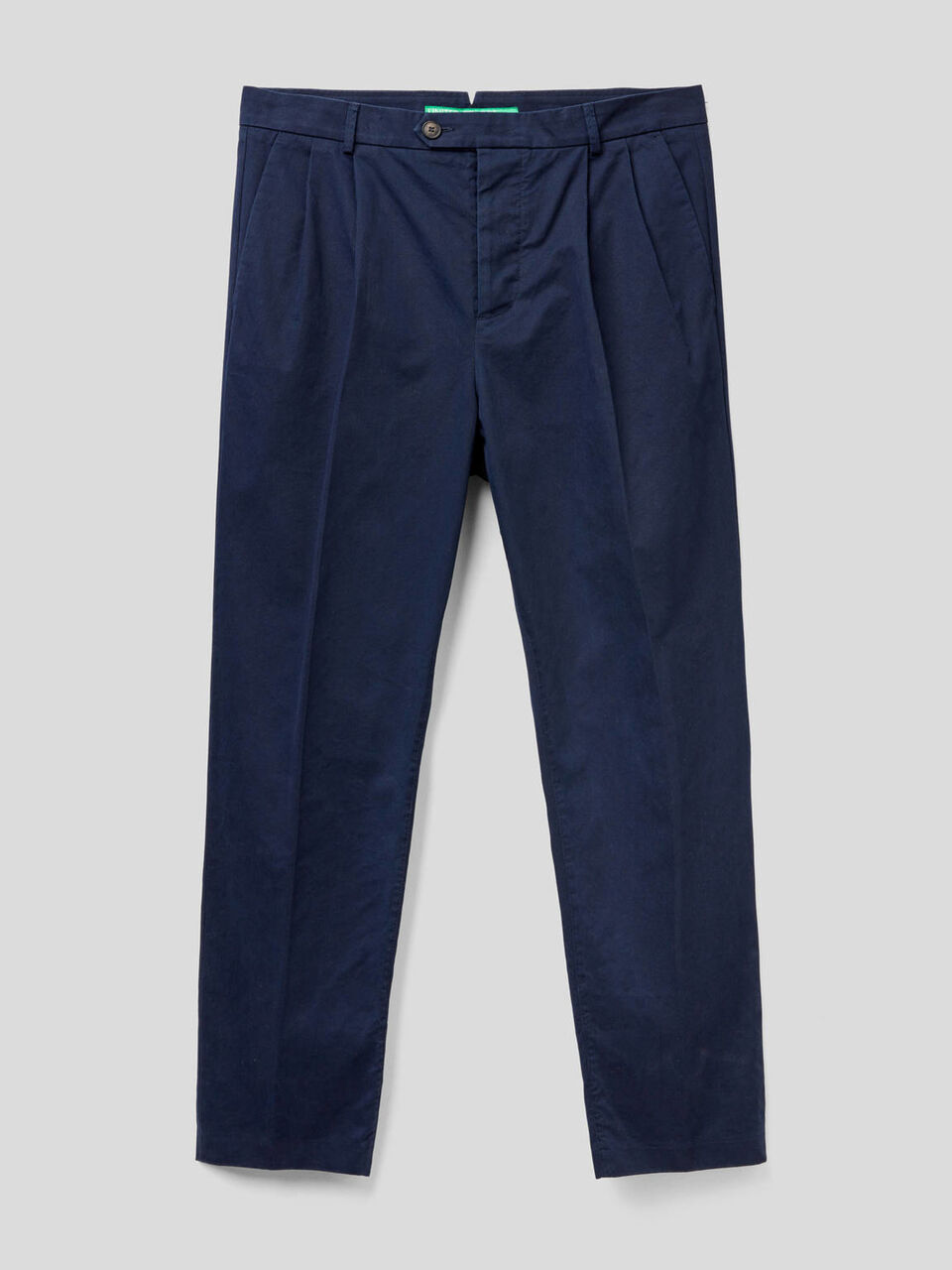 Hose im Carrot Fit in 100% Baumwolle image number 1