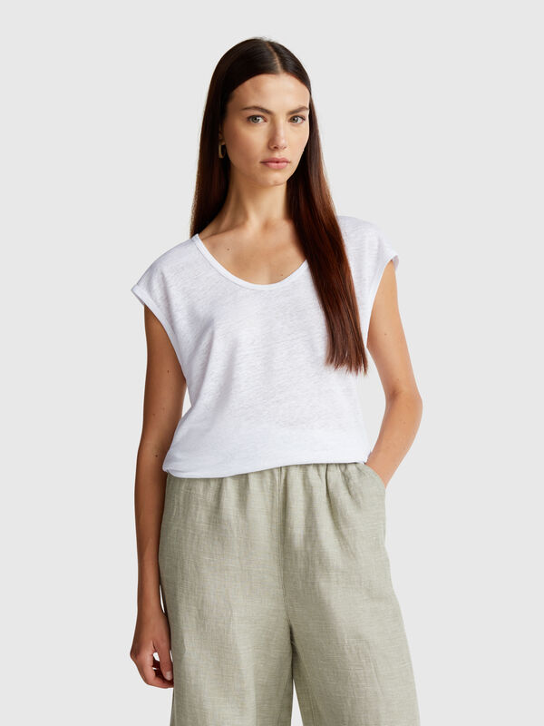 T-Shirt mit weitem Halsausschnitt aus reinem Leinen Damen