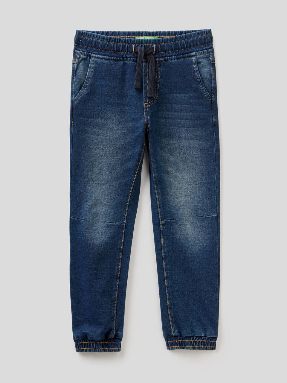 Hose aus Sweatstoff mit Denim-Effekt image number null