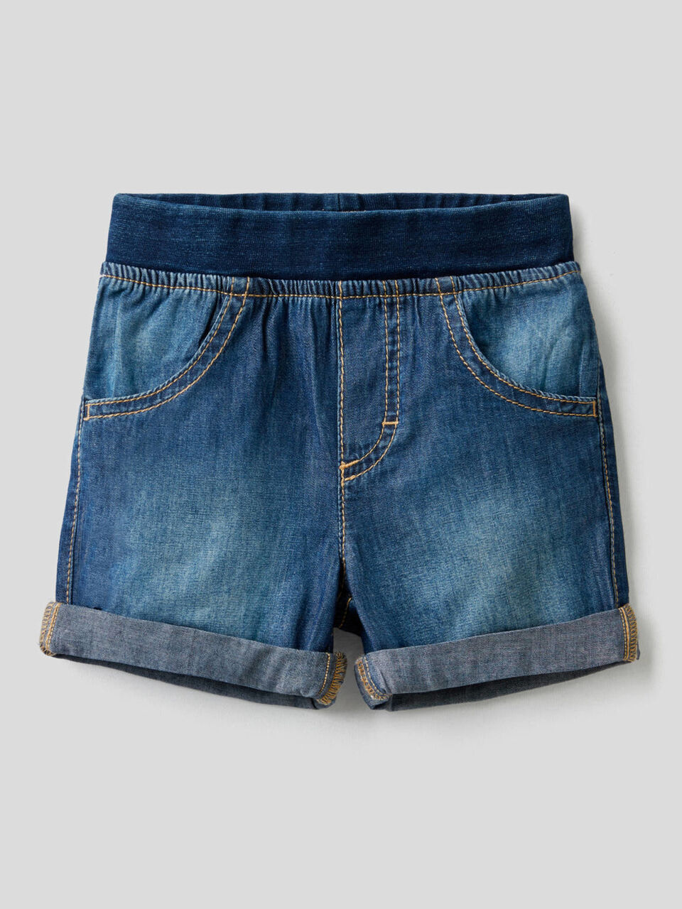 Bermudas mit Jeans-Effekt und elastischem Bund image number 1