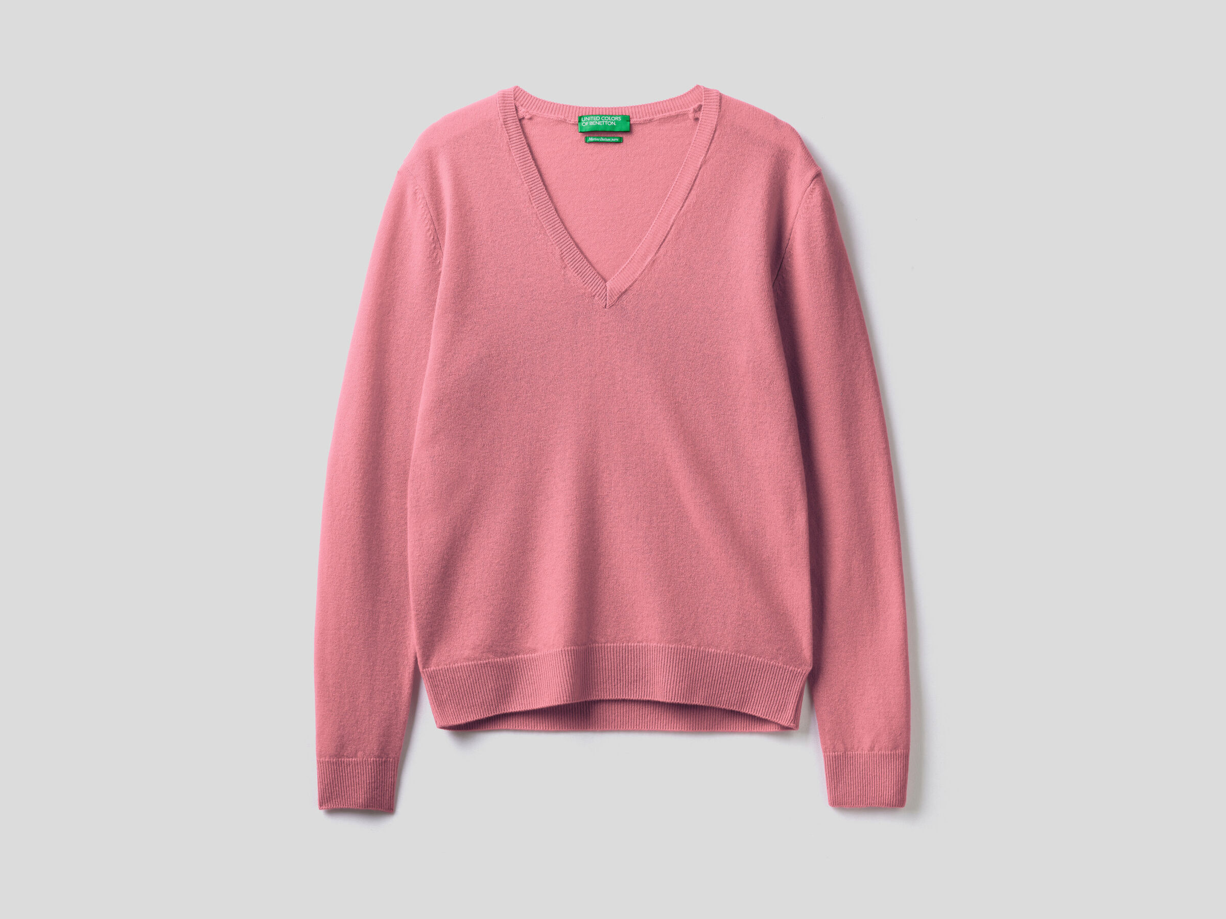 Pullover aus reiner Schurwolle mit V-Ausschnitt image number 5