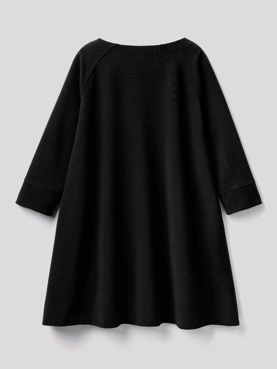 Ausgestelltes Kleid mit Maxi-Tasche image number 2