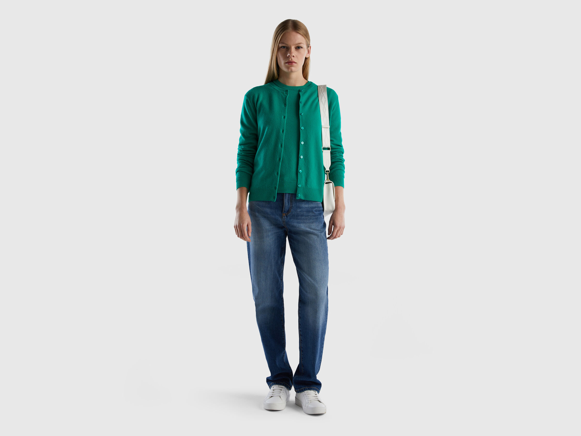 Strickjacke aus reiner Schurwolle mit Rundausschnitt image number 3