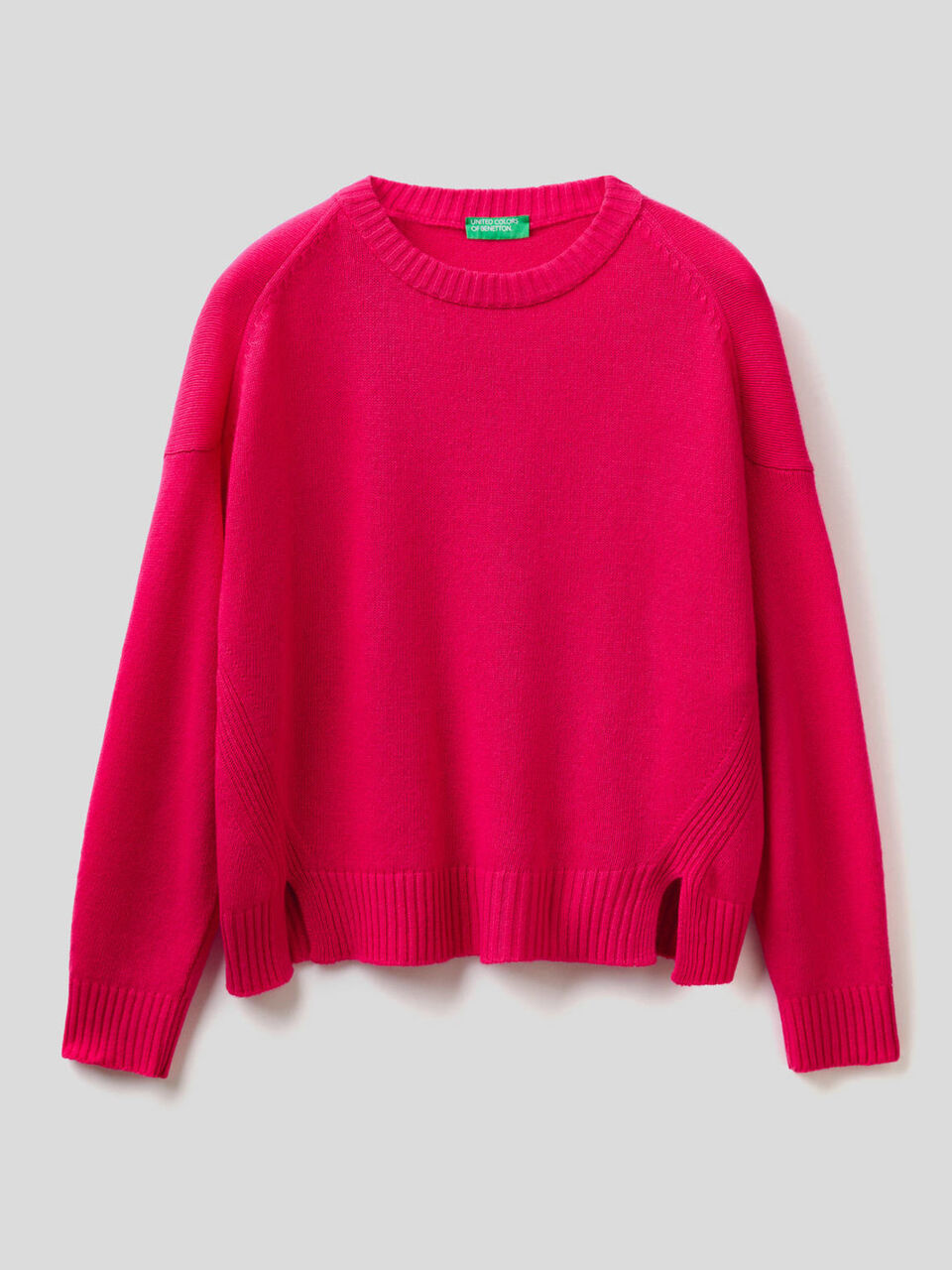 Pullover in einer Wollmischung mit Schlitzen image number 1