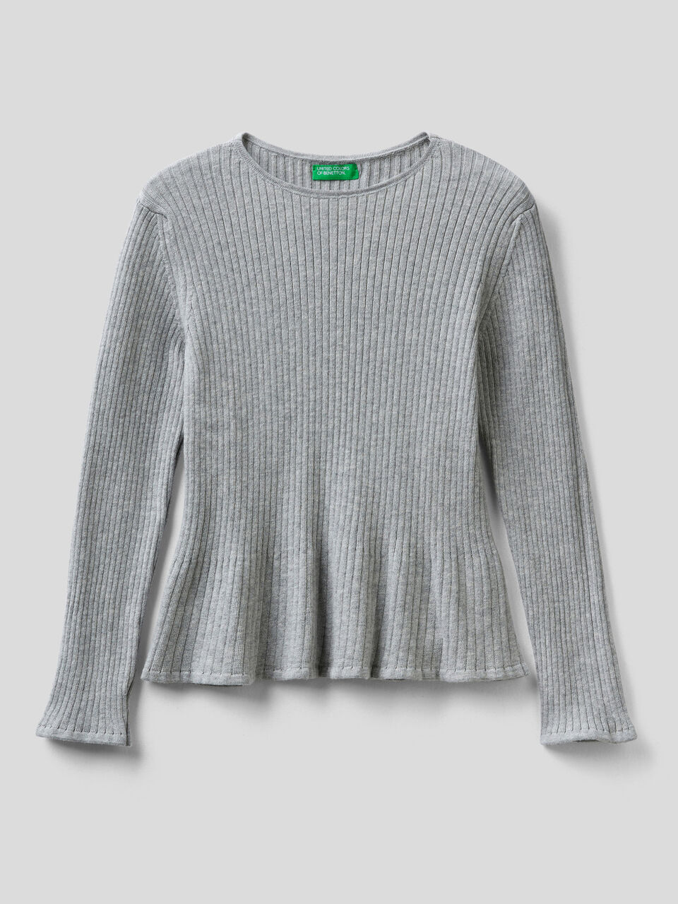 Gerippter Pullover mit ausgestelltem Saum unten image number 1