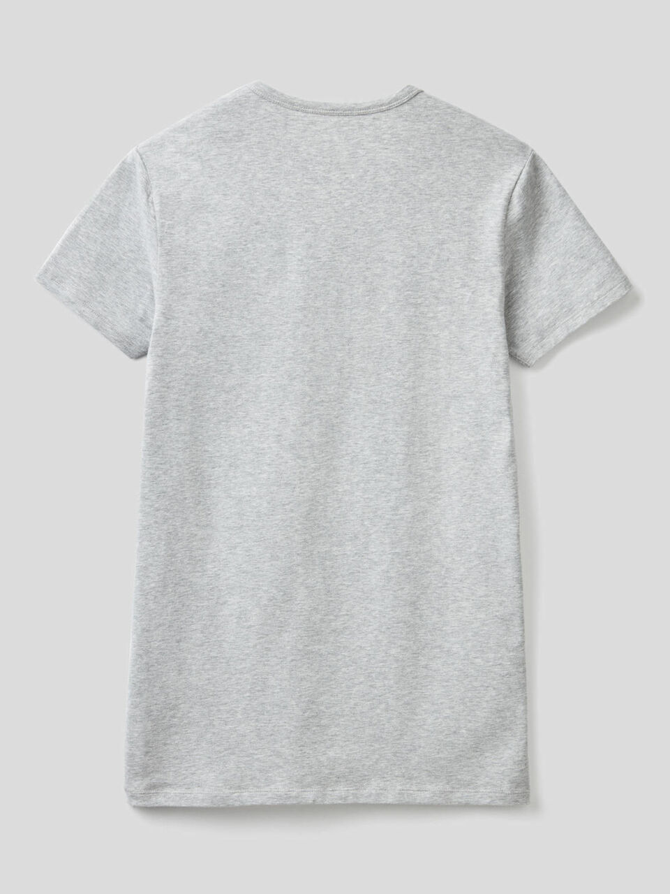 Basic-T-Shirt mit V-Ausschnitt image number 2