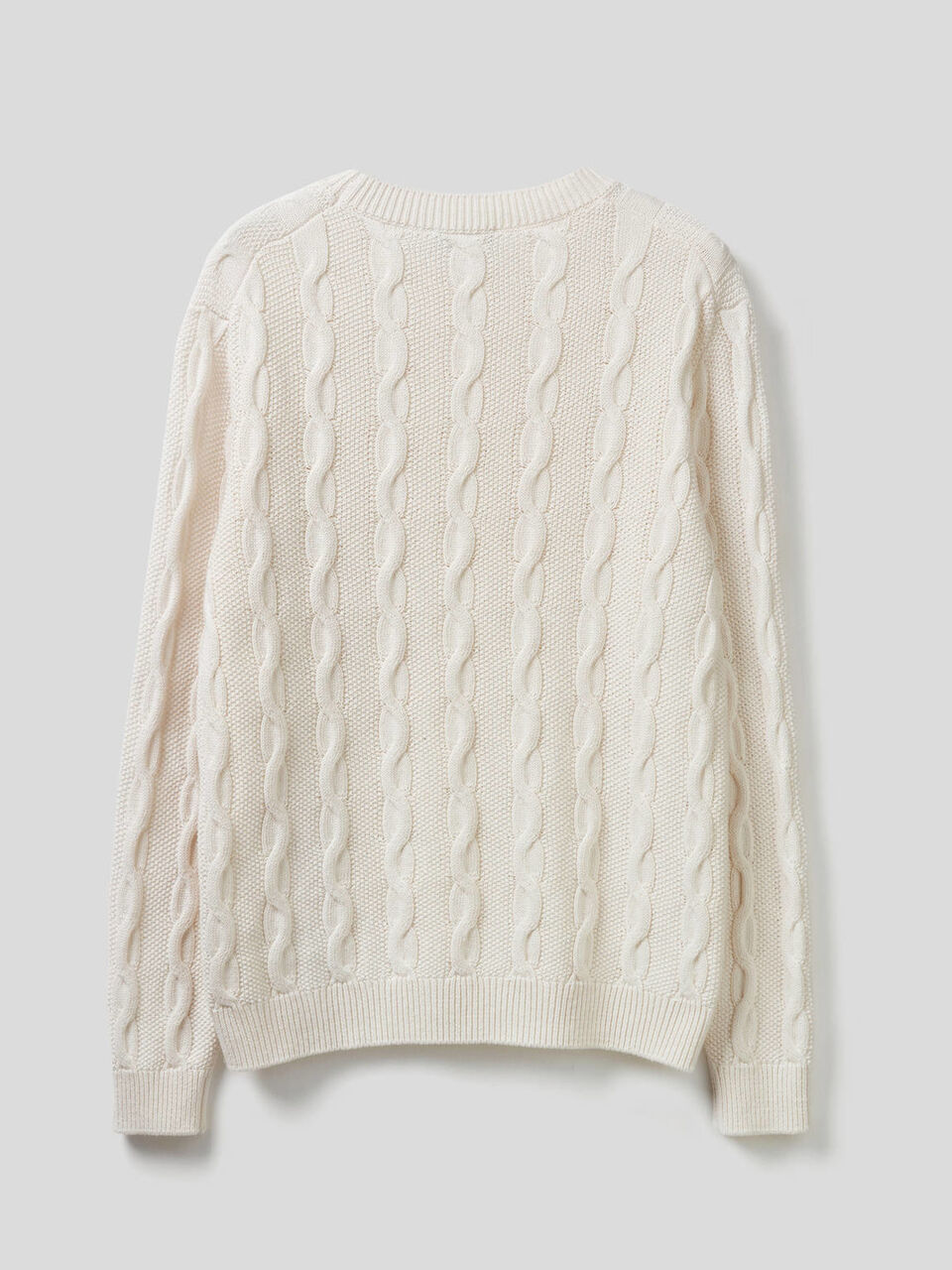 Pullover mit Rundausschnitt und Flechtmuster Herren image number 2